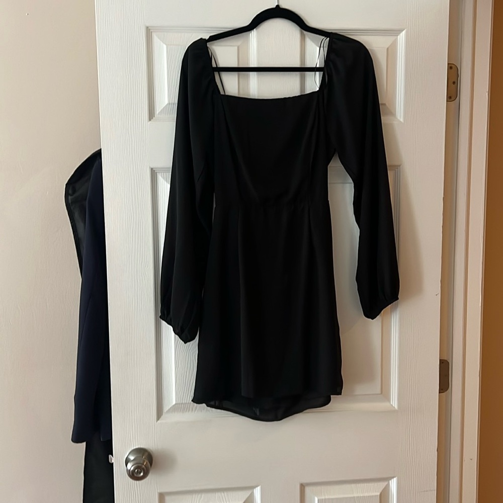 All in Favor size M long sleeve black mini dress